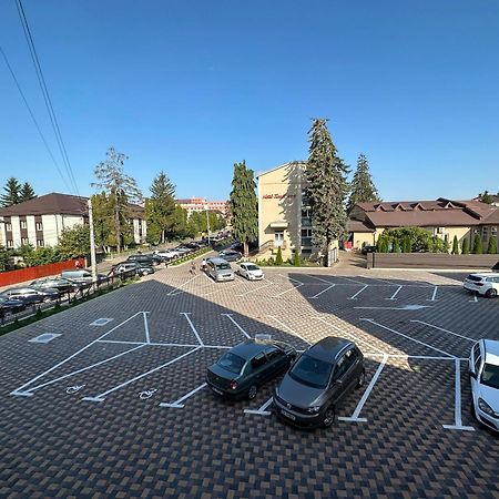 Hotel Turist Falticeni Exterior photo